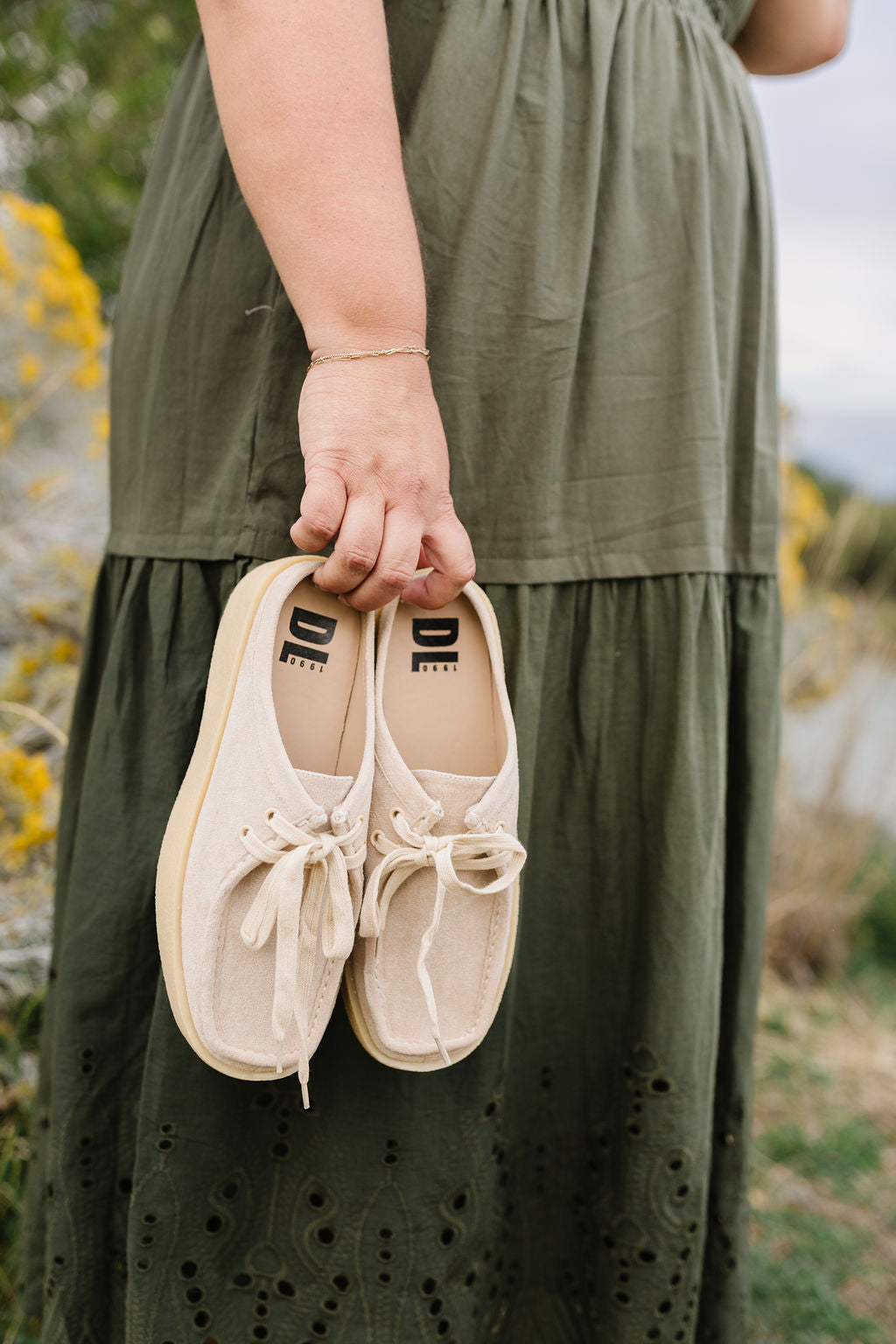 Daybreak Slide *All Sales Final*  7.5, 8.5, 9.5