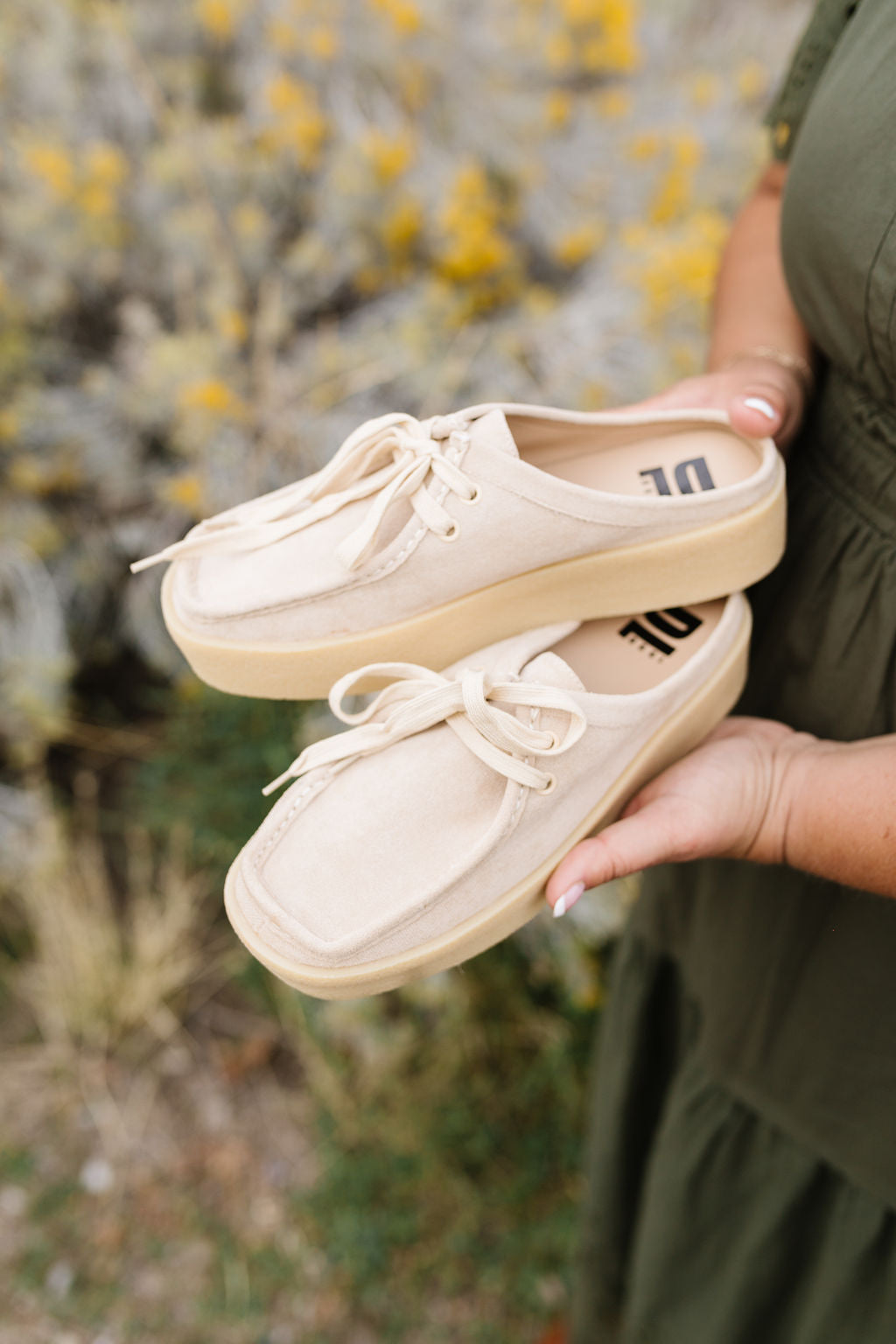 Daybreak Slide *All Sales Final!!!* Sizes 7.5 to 9.5